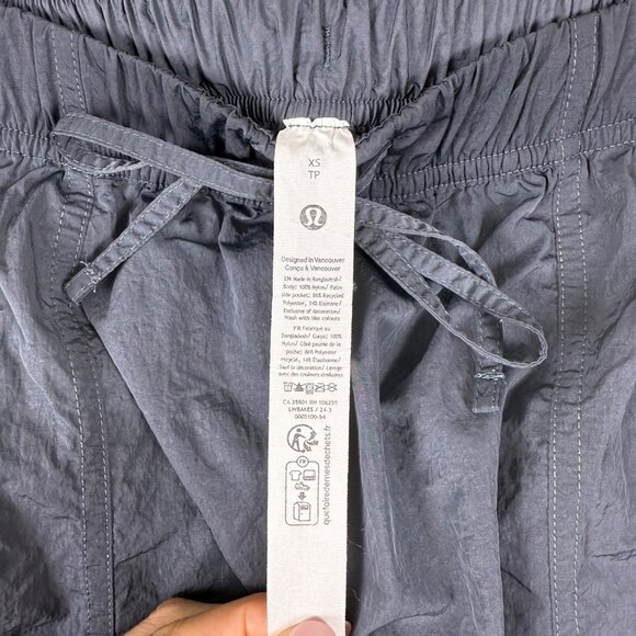 Lululemon Nylon Cargo Mini Skirt Charcoal XS Utility - Picture 2 of 6